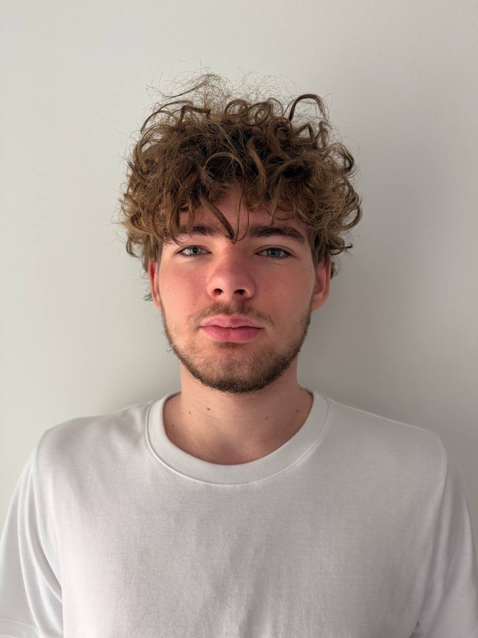 Шевелев Максим